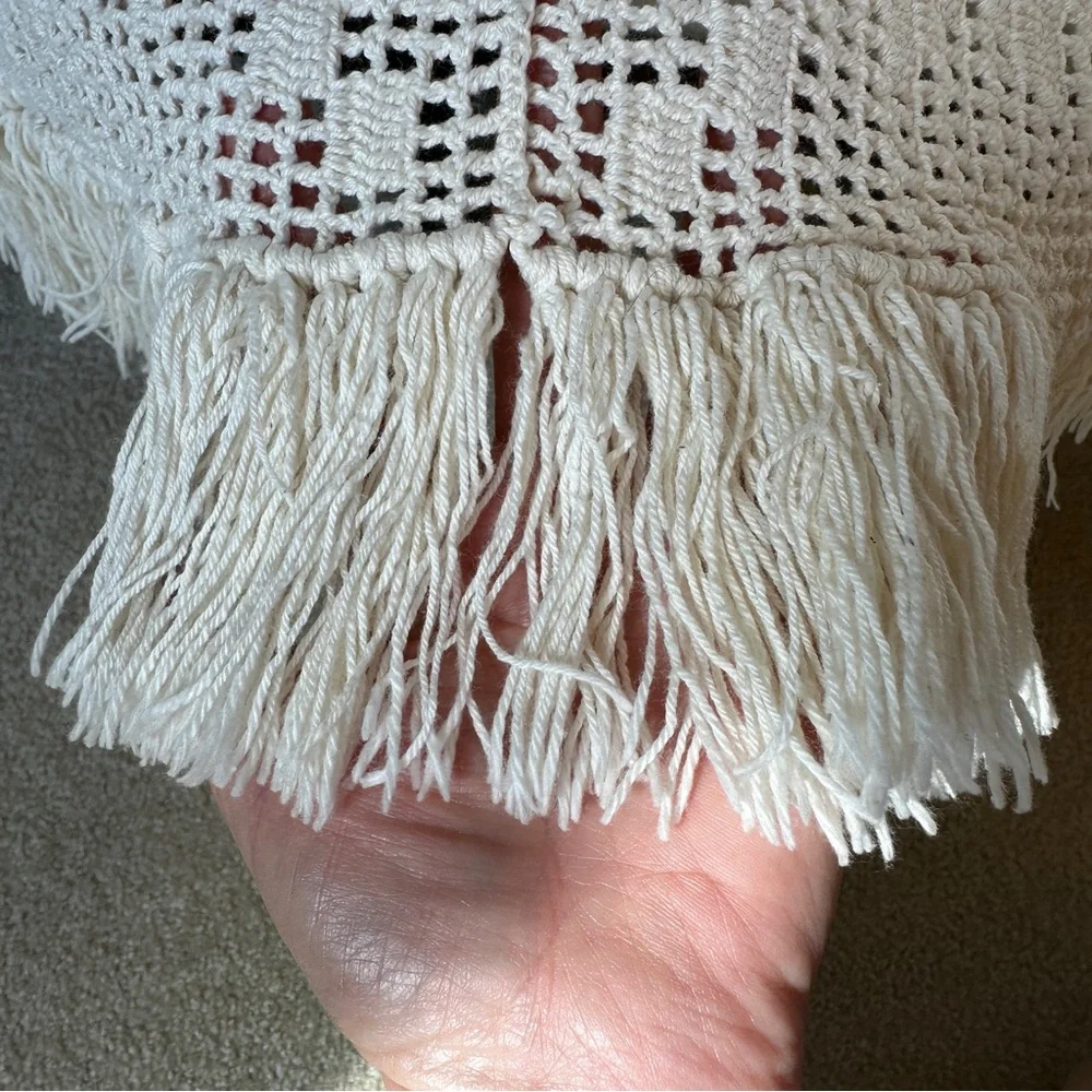 Vintage Crochet Bedspread Crocheted Cover Fringe Off White Twin Size